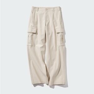 Uniqlo women’s wide straight cargo pants